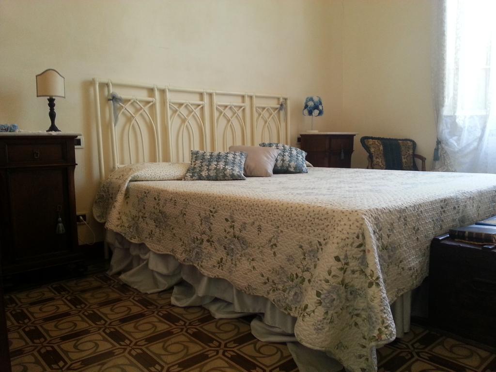 Bed and Breakfast Casa Simonetti Torre del Lago Puccini Habitación foto